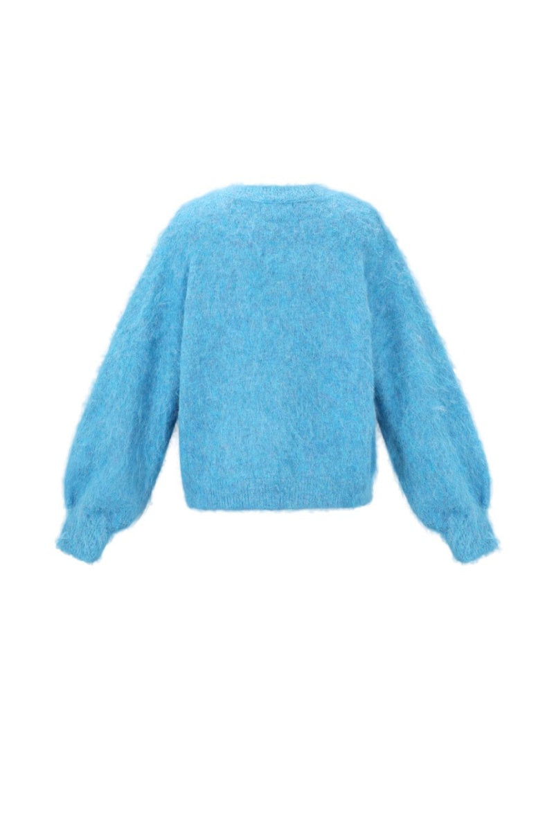 Golfino color cielo con bottoni perla