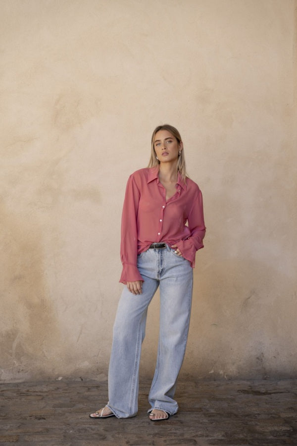 Camicia con voile alle maniche